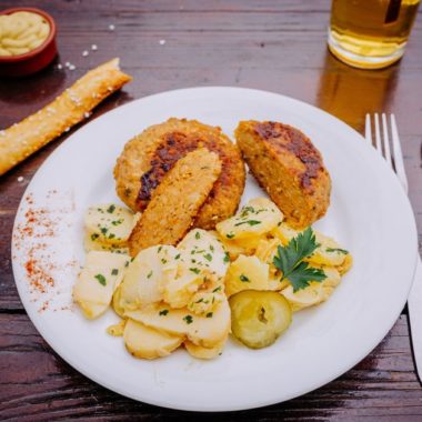 Frikadelle salade de pommes de terre