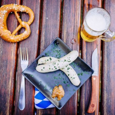 Weisswürste au Biergarten